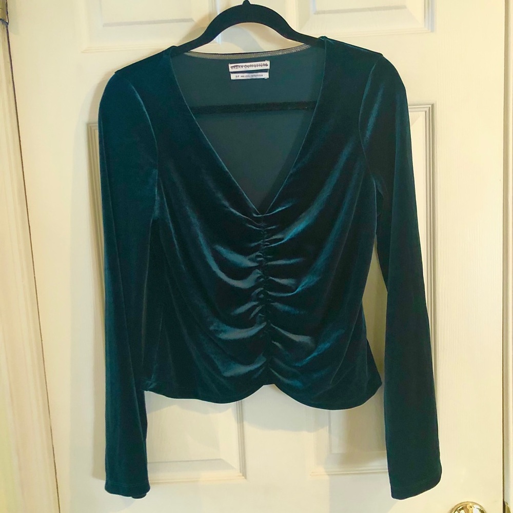 Urban Outfitters - Velvet Top